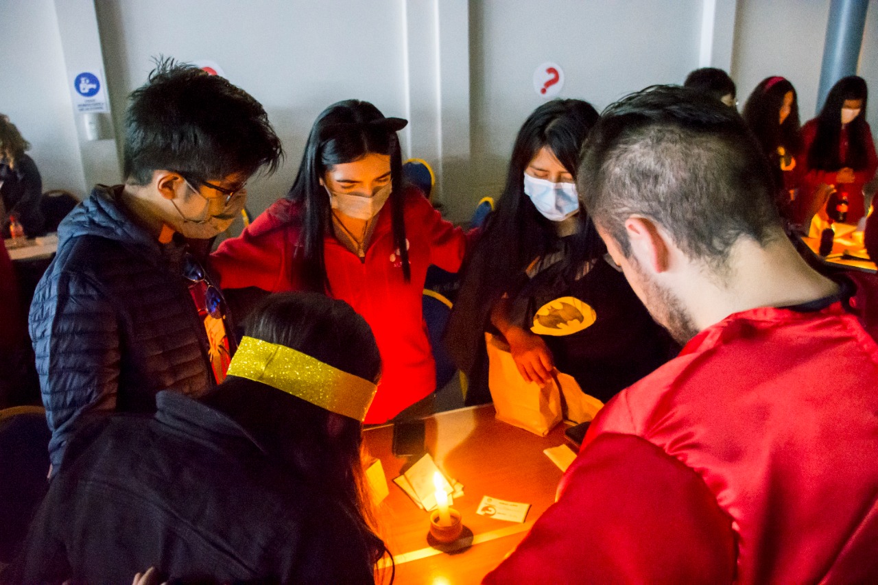 Estudiantes De La U.C.B. De Sede La Paz Continúan Con El Curso Alpha ...