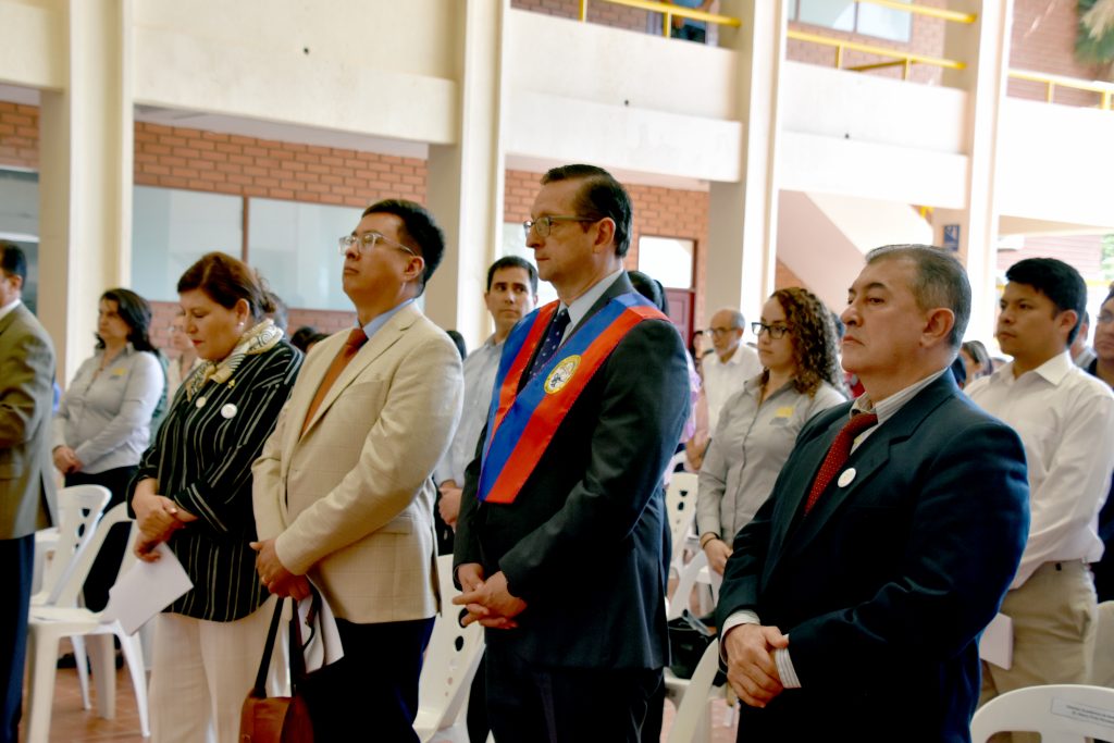 Rector Nacional Compartió Un Día Con La Comunidad U.C.B. Sede Santa ...